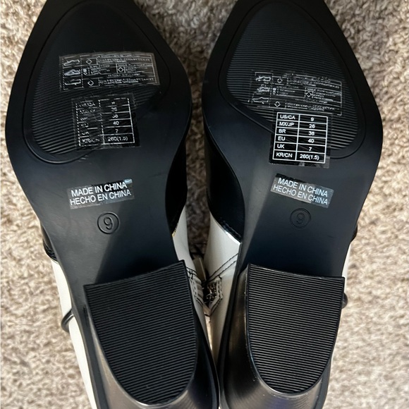 Forever 21 black and cream cowboy style booties.  3 inched heel. - Picture 5 of 5